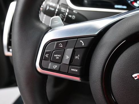 Used 2023 Jaguar F-TYPE R-Dynamic AWD/4WD image 31