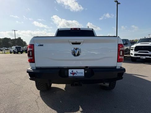 Used 2024 RAM 2500 Laramie w/ Sport Appearance Package AWD/4WD image 8