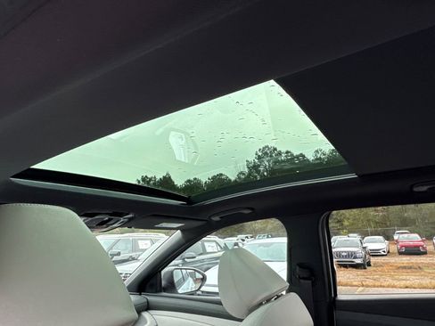 New 2026 Hyundai Tucson Limited image 13