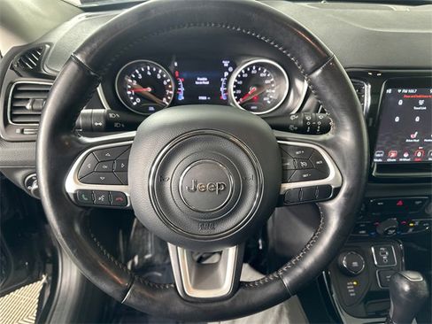 Certified 2020 Jeep Compass Limited image 25