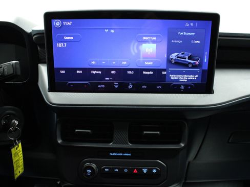 New 2025 Ford Maverick XL w/ Equipment Group 102A image 22