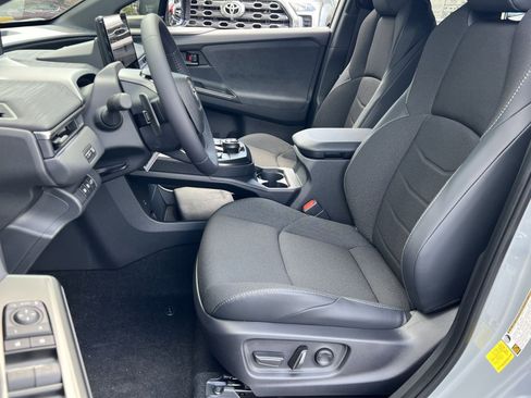 New 2026 Toyota C-HR AWD/4WD image 8