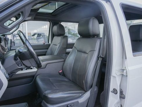 Used 2015 Ford F250 Lariat w/ Lariat Ultimate Package AWD/4WD image 25