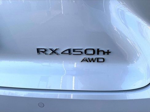 Used 2024 Lexus RX 450h AWD w/ Luxury Package image 29