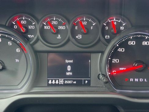 Used 2025 Chevrolet Silverado 1500 Custom Trail Boss w/ Turbomax Blackout Package image 20