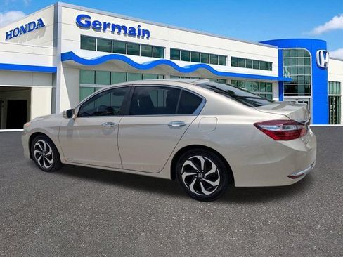 Used 2017 Honda Accord EX-L image 7