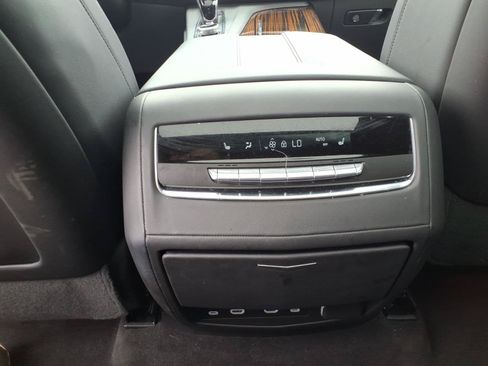 Certified 2023 Cadillac Escalade Premium Luxury w/ LPO, Floor Liner Package AWD/4WD image 19