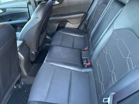 Used 2022 Kia Forte GT-Line FWD image 7