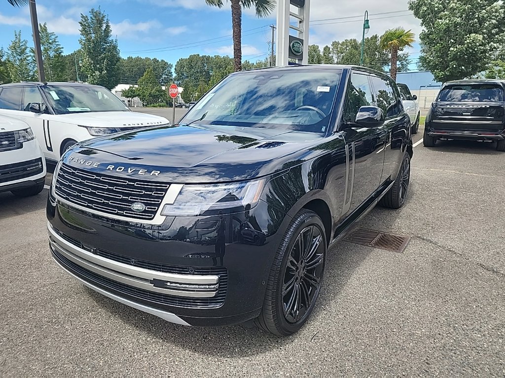 New 2026 Land Rover Range Rover Long Wheelbase SE AWD/4WD image 1