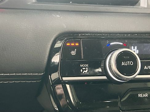 Used 2023 Honda Pilot EX-L image 19