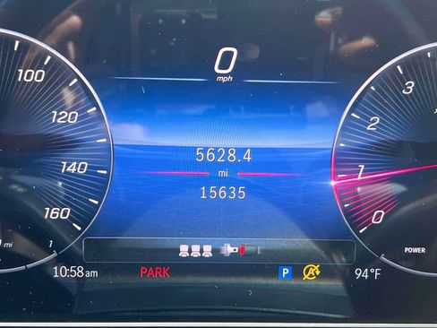 Used 2024 Mercedes-Benz GLE 350 4MATIC image 26