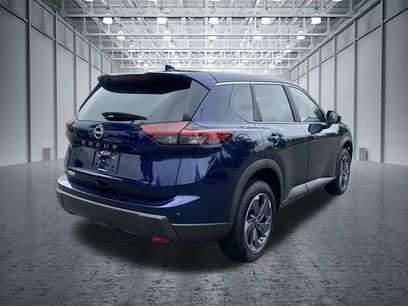 Certified 2025 Nissan Rogue SV