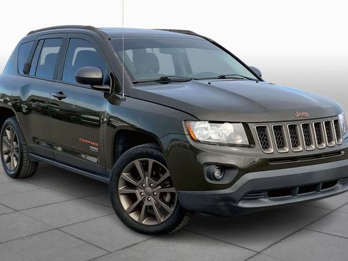 Used 2017 Jeep Compass 75th Anniversary w/ Power Value Group image 2