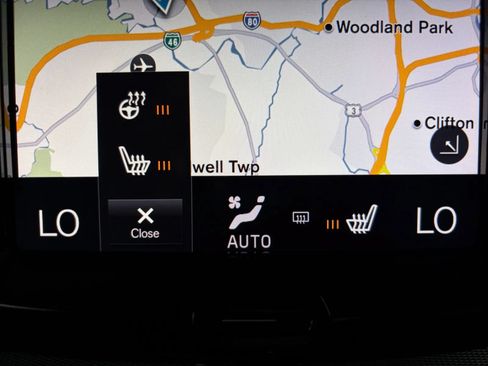 Used 2018 Volvo XC60 T6 Inscription w/ Convenience Package AWD/4WD image 24