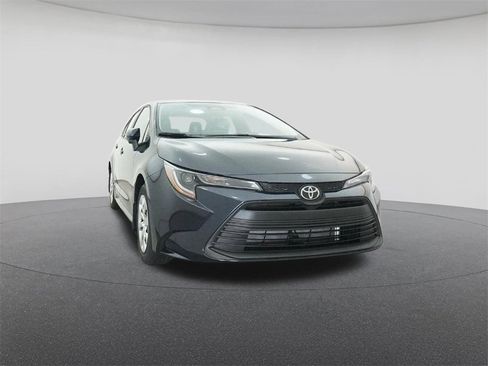 New 2026 Toyota Corolla LE image 30