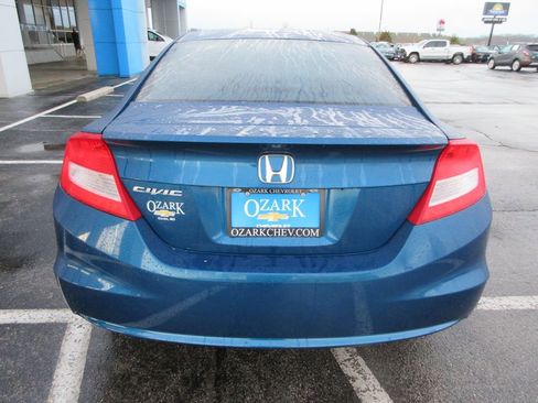 Used 2012 Honda Civic LX image 4