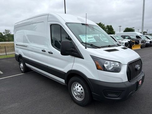 New 2026 Ford Transit 250 148 Medium Roof Extended AWD w/ Load Area Protection Package image 4
