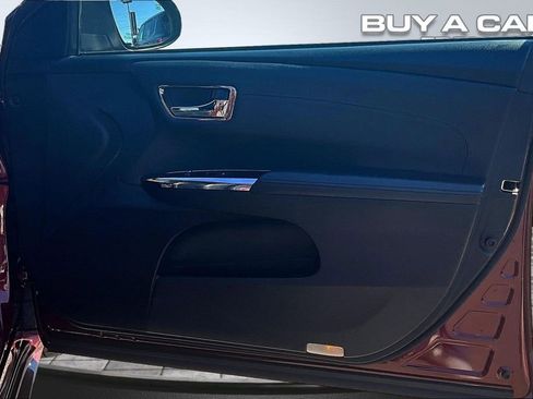 Used 2013 Toyota Avalon XLE FWD image 22