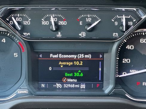 Certified 2026 GMC Yukon Denali Ultimate AWD/4WD image 12
