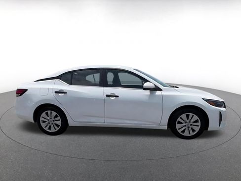Used 2025 Nissan Sentra S FWD image 16