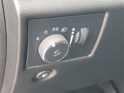 Used 2021 Jeep Grand Cherokee Trailhawk w/ Premium Lighting Group image 18