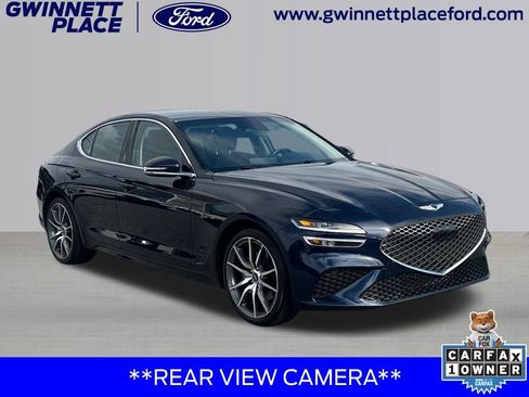 Used 2023 Genesis G70 2.0T image 3