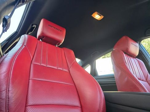 Used 2019 Honda Accord Sport image 22