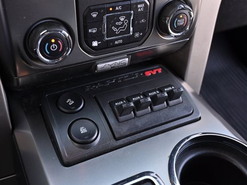 Used 2014 Ford F150 Raptor w/ Equipment Group 801A Luxury AWD/4WD image 25