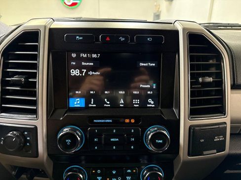 Used 2019 Ford F250 Lariat w/ Lariat Ultimate Package image 28