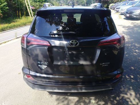Used 2017 Toyota RAV4 Limited w/ Advanced Technology Package AWD/4WD image 8