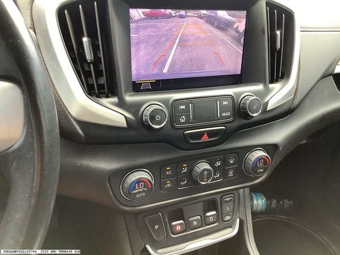 Used 2020 GMC Terrain SLE w/ Driver Convenience Package FWD image 16
