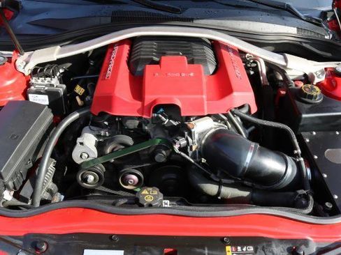 Used 2013 Chevrolet Camaro ZL1 image 21