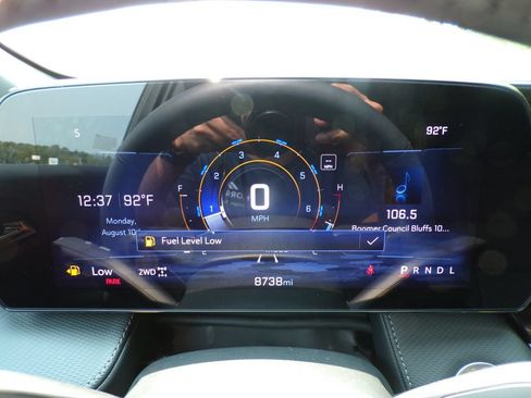 Used 2025 Chevrolet Equinox LT w/ Convenience Package II AWD/4WD image 23