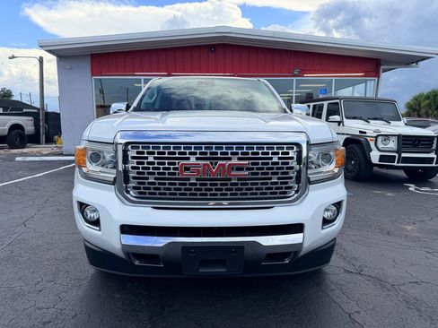 Used 2020 GMC Canyon Denali AWD/4WD image 9