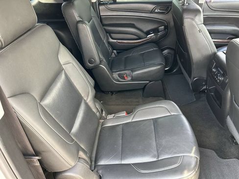 Used 2018 GMC Yukon XL SLT w/ Open Road Package AWD/4WD image 14