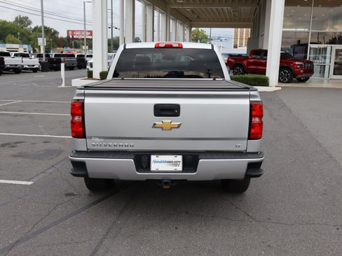 Used 2017 Chevrolet Silverado 1500 LT w/ All Star Edition AWD/4WD image 9