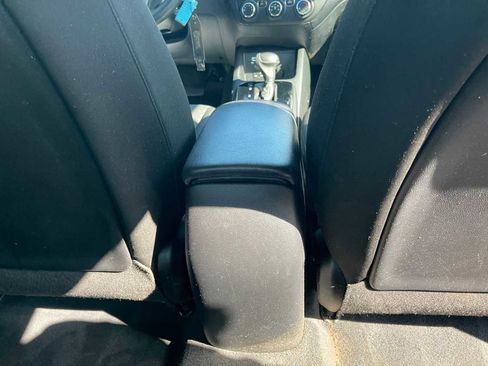 Used 2017 Kia Forte LX FWD image 24