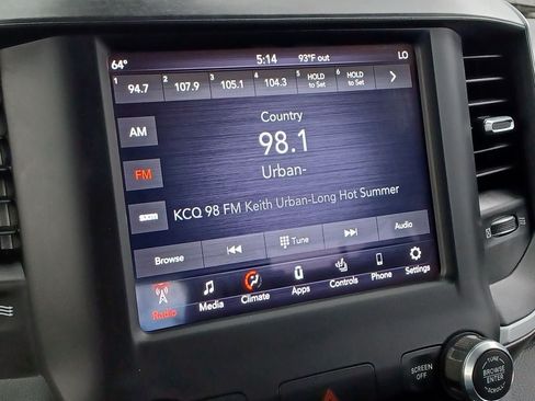Used 2019 RAM 1500 Big Horn AWD/4WD image 19