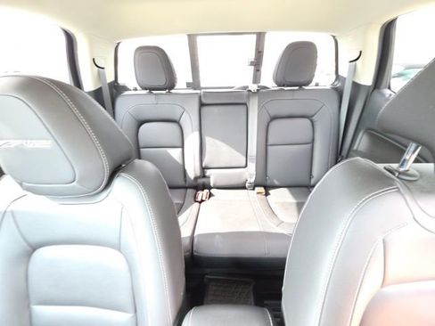 Used 2022 Chevrolet Colorado ZR2 AWD/4WD image 21