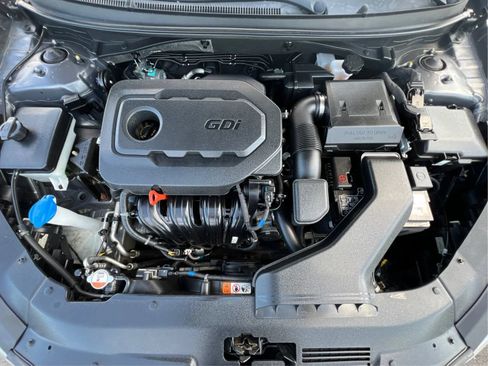 Used 2018 Hyundai Sonata SE FWD image 28