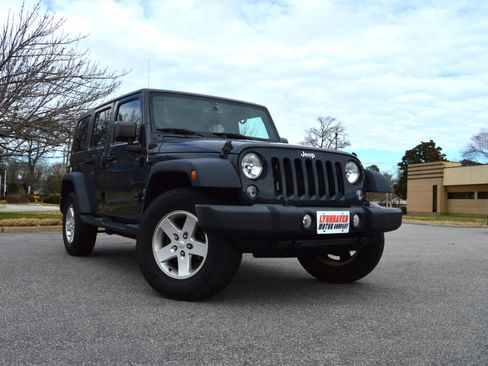 Used 2017 Jeep Wrangler Unlimited Sport w/ Quick Order Package 24S image 21