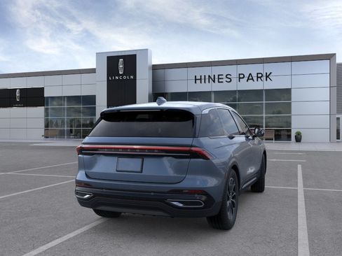 New 2026 Lincoln Nautilus Premier w/ Equipment Group 102A AWD/4WD image 8