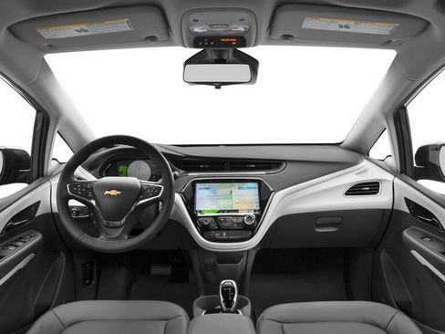 Used 2017 Chevrolet Bolt Premier w/ Driver Confidence II Package FWD image 5