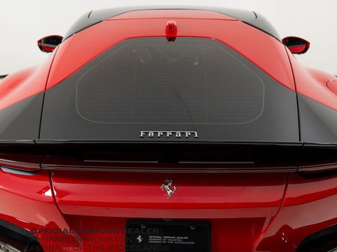 Used 2025 Ferrari 12Cilindri image 30