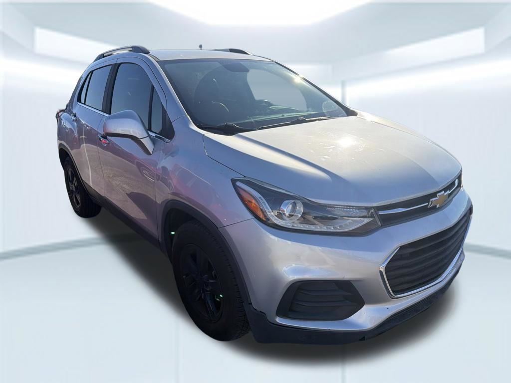 Used 2020 Chevrolet Trax LT w/ Driver Confidence Package FWD image 8
