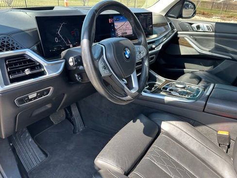 Used 2023 BMW X7 xDrive40i w/ Premium Package AWD/4WD image 23