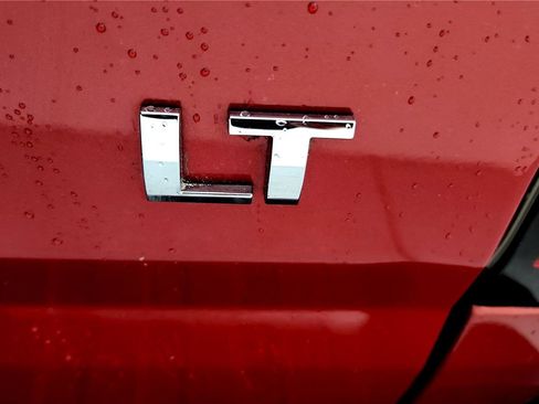 Used 2016 Chevrolet Colorado LT w/ LT Convenience Package image 14