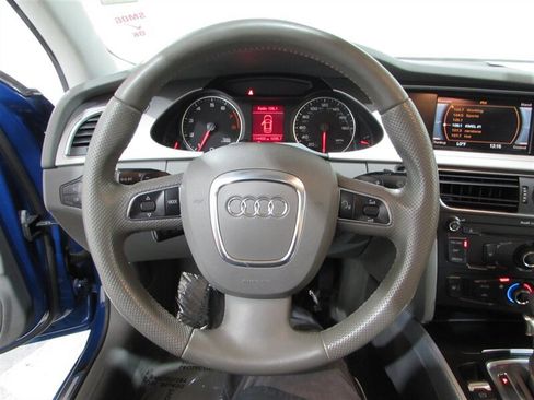 Used 2009 Audi A4 2.0T Premium image 17