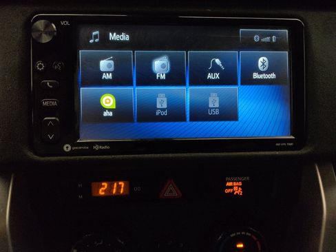 Used 2018 Toyota 86 RWD image 25