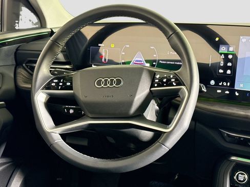 Used 2025 Audi Q5 Premium w/ Convenience Package AWD/4WD image 10